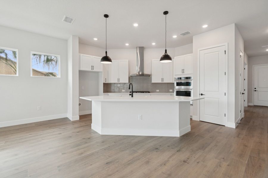 The Cecelia - Kitchen