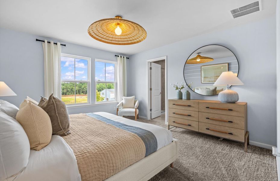 Furnished interior view inside a new home in Crestview, Spartanburg (Image 6).