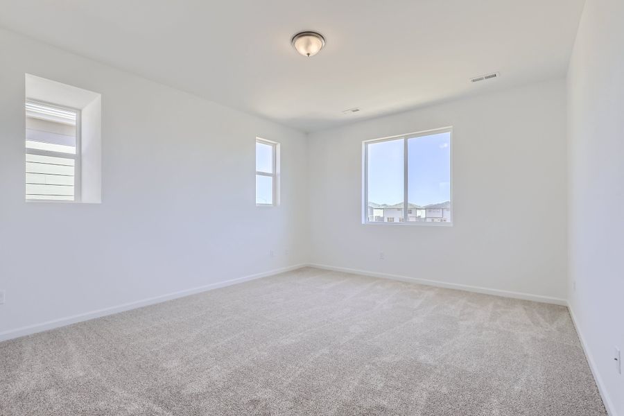 Rainier New Home in Frederick, CO.  - Slide 15