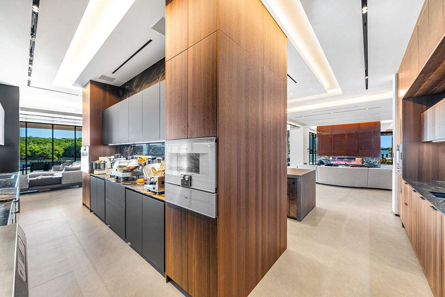 024-2934Northeast8thAvenue-BocaRaton-FL-