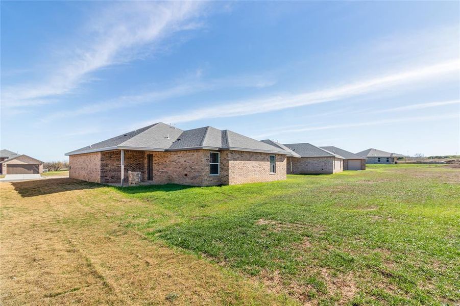Exterior details and patio area of a home in , Coleman (Image 3).