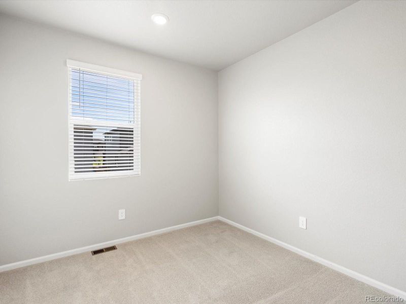 Spacious, unfurnished interior of a new home in Lake Bluff, Greeley (Image 25). Spacious, unfurnished interior of a new home in Lake Bluff, Greeley (Image 25).