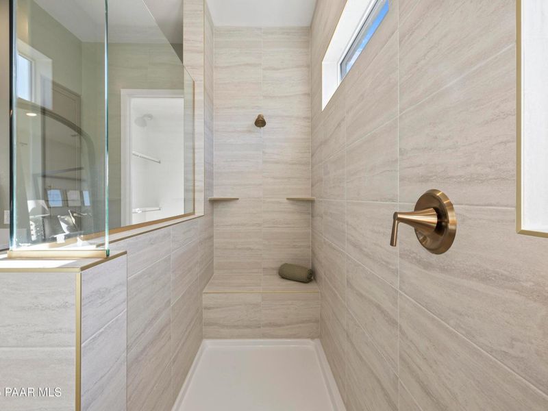 Close-up of interior finishes inside a home in Hidden Hills, Prescott (Image 20).