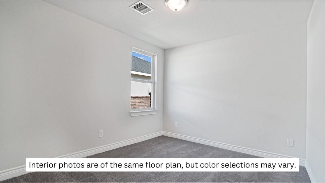 Spacious, unfurnished interior of a new home in Lexington Heights, Willis (Image 13).