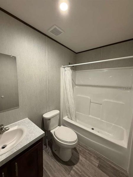 Furnished interior view inside a new home in , Hernando (Image 5).