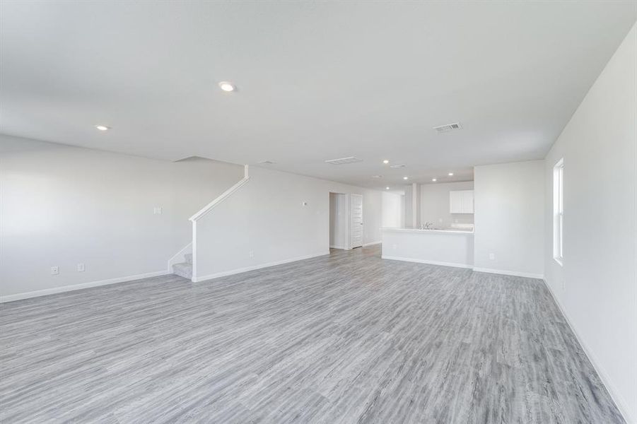 Spacious, unfurnished interior of a new home in Meadows of Chandler, Chandler (Image 20).