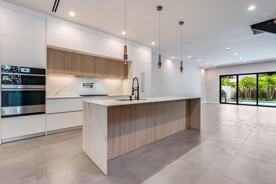 Furnished interior view inside a new home in , Fort Lauderdale (Image 8). Furnished interior view inside a new home in , Fort Lauderdale (Image 8).