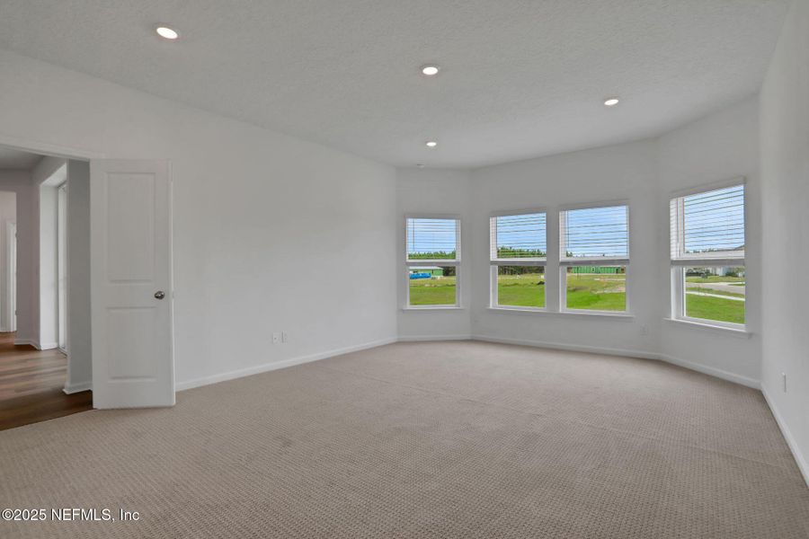Spacious, unfurnished interior of a new home in Hyland Trail, Green Cove Springs (Image 29). Spacious, unfurnished interior of a new home in Hyland Trail, Green Cove Springs (Image 29).