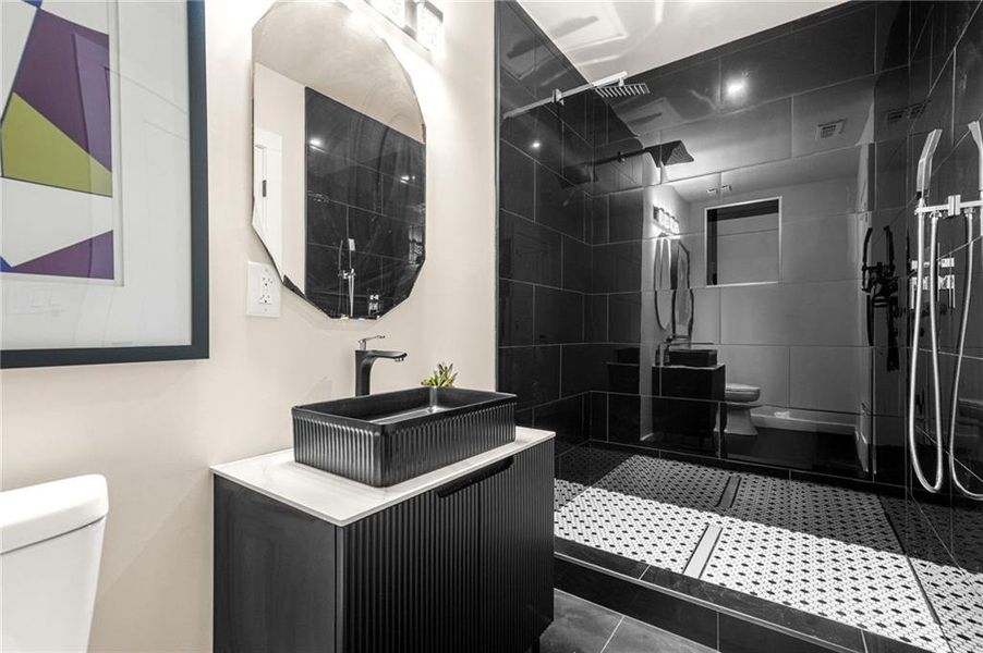 Furnished interior view inside a new home in , Atlanta (Image 5).