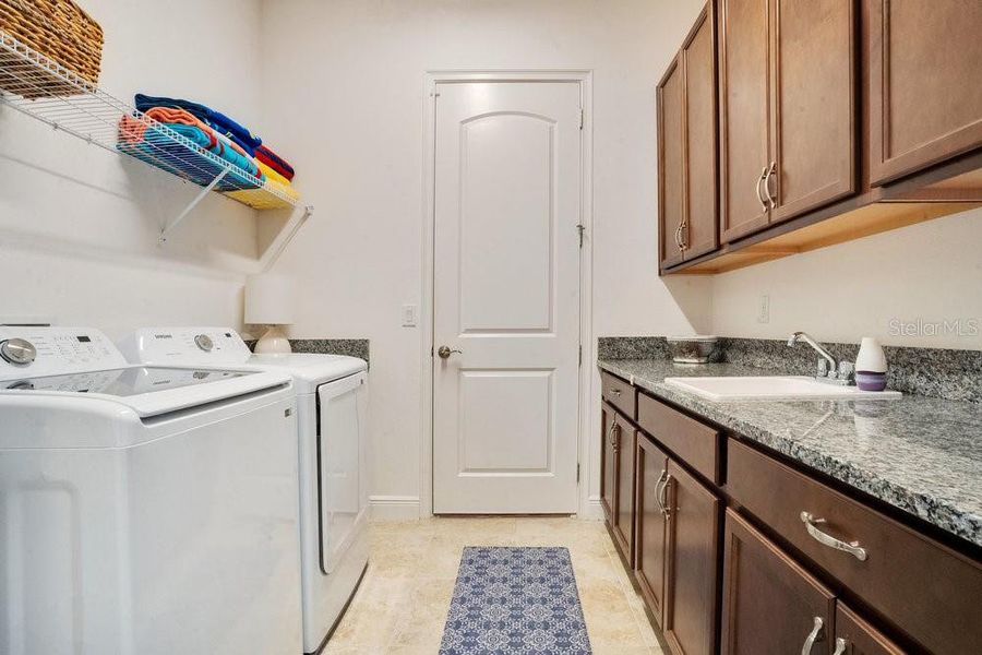 Furnished interior view inside a new home in , St. Cloud (Image 44).