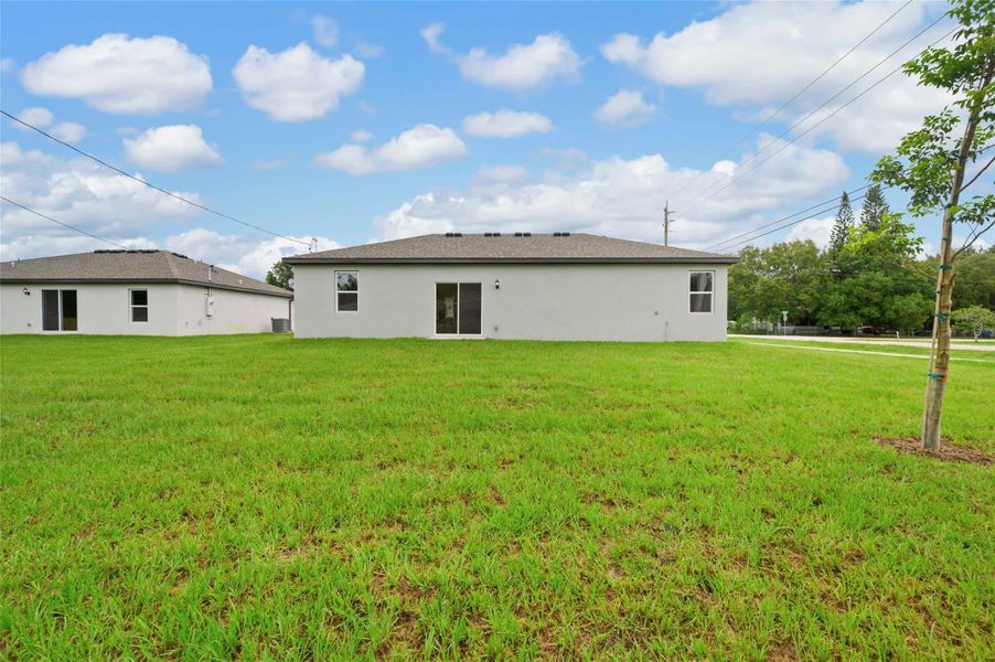 Image 14 of a home in Vero Lake Estates. Image 14 of a home in Vero Lake Estates.