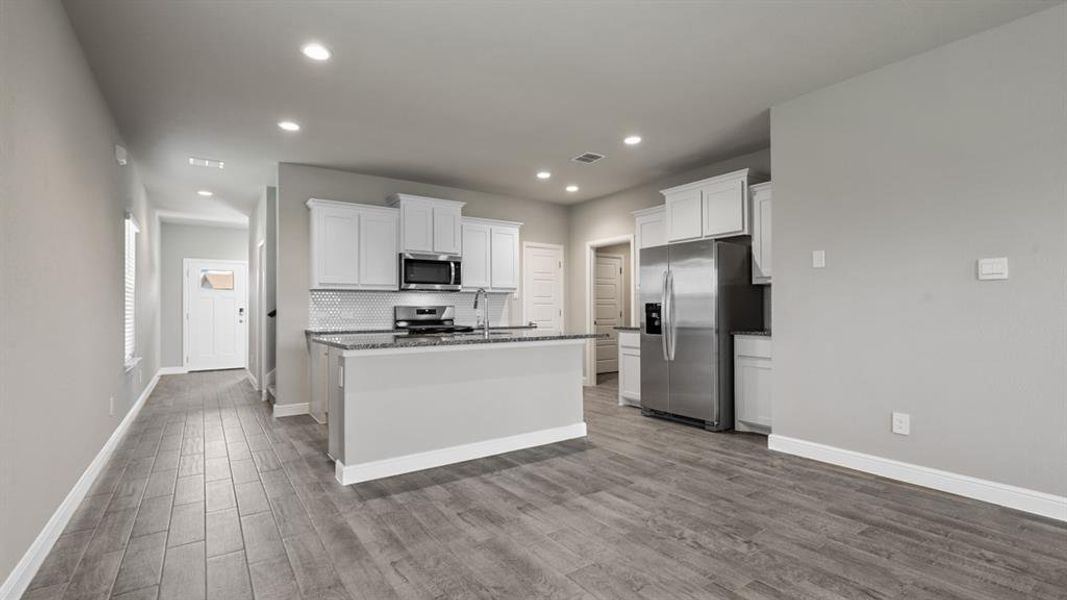 Furnished interior view inside a new home in Rock Creek Ranch, Fort Worth (Image 5). Furnished interior view inside a new home in Rock Creek Ranch, Fort Worth (Image 5).