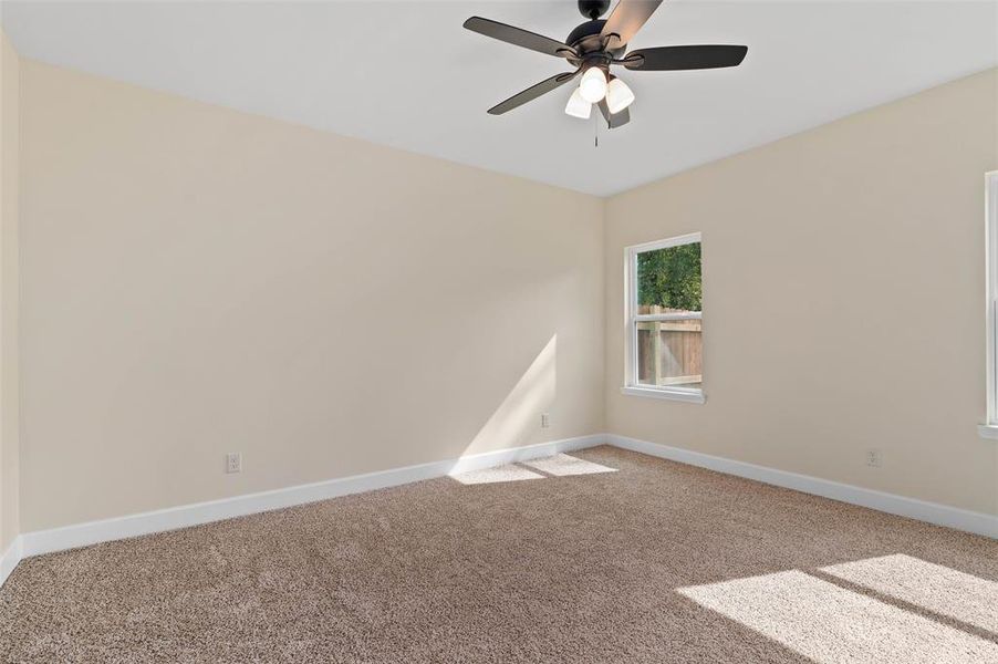 Spacious, unfurnished interior of a new home in , Gainesville (Image 19).