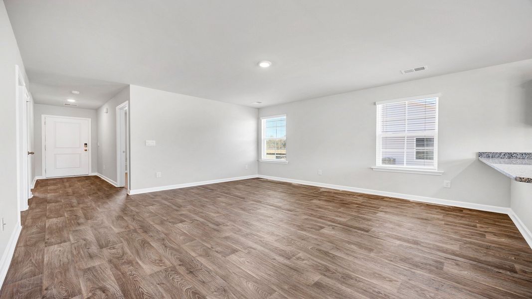 Spacious, unfurnished interior of a new home in The Park at Wilkinson, Orangeburg (Image 19).