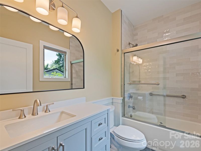 Furnished interior view inside a new home in , Asheville (Image 17).