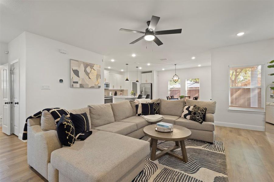 Furnished interior view inside a new home in , Dallas (Image 7).