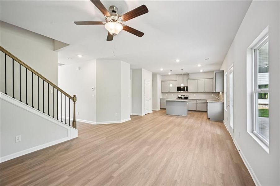 Spacious, unfurnished interior of a new home in Neely Farm, Covington (Image 16).