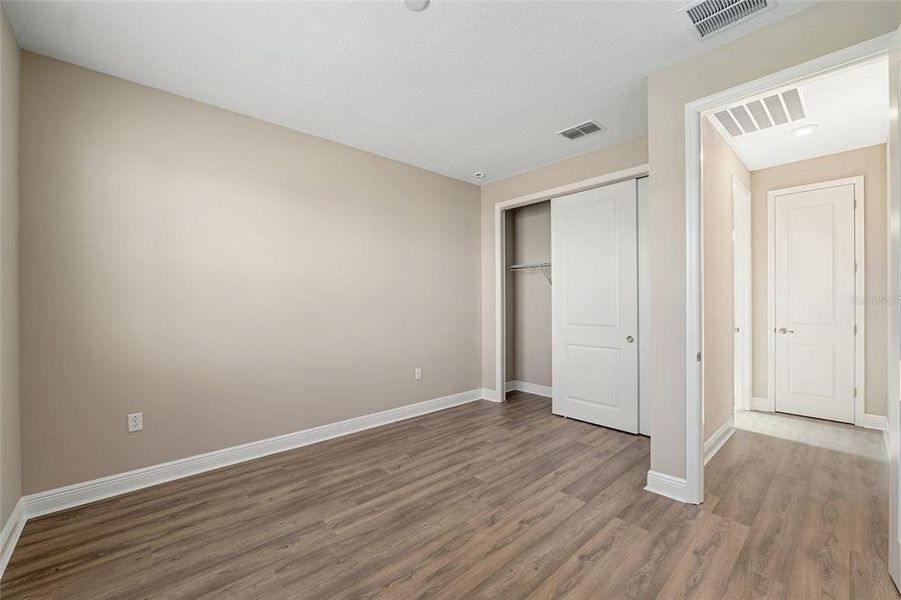 Spacious, unfurnished interior of a new home in , Ocala (Image 53).