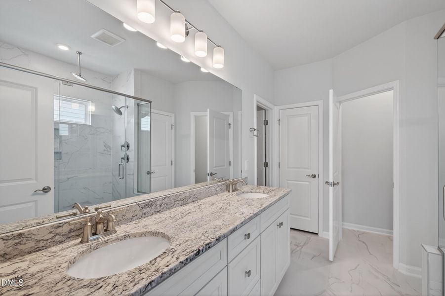25_67 cir city-33 25_67 cir city-33