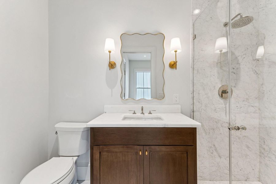 Image 49 of a home in .