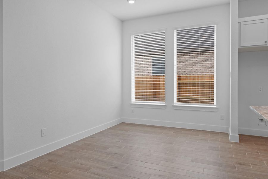 Spacious, unfurnished interior of a new home in Attwater, Waller (Image 29).