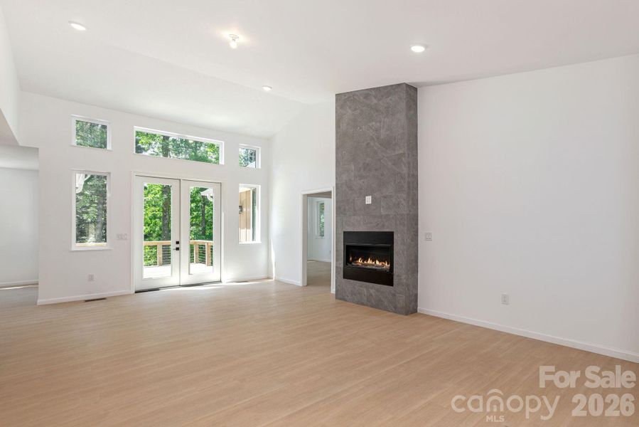 Spacious, unfurnished interior of a new home in , Flat Rock (Image 16).