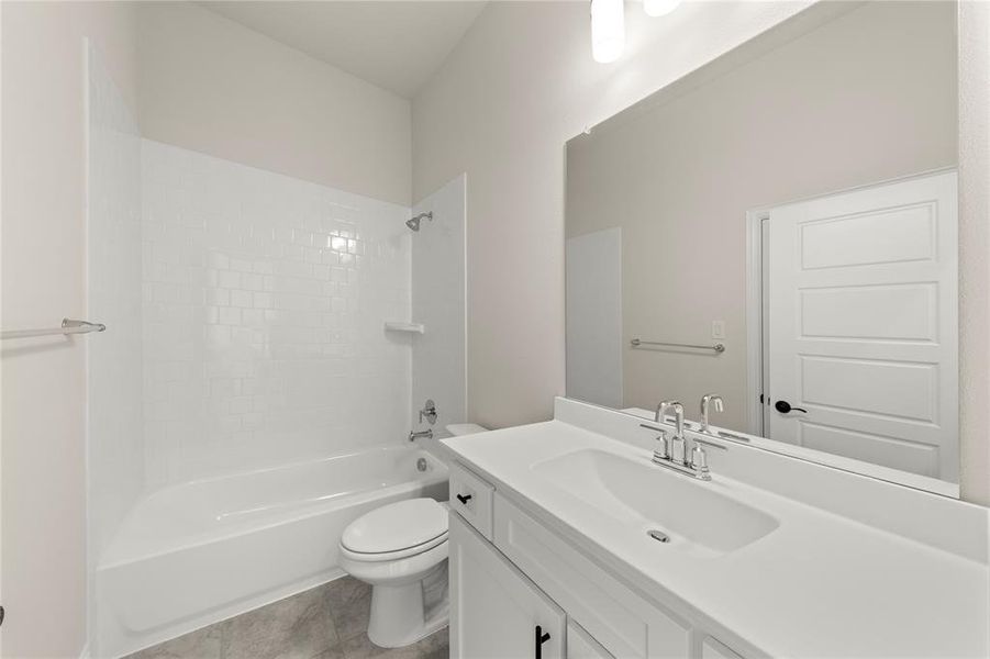 23. 3304 Andesite - 4TH Bath