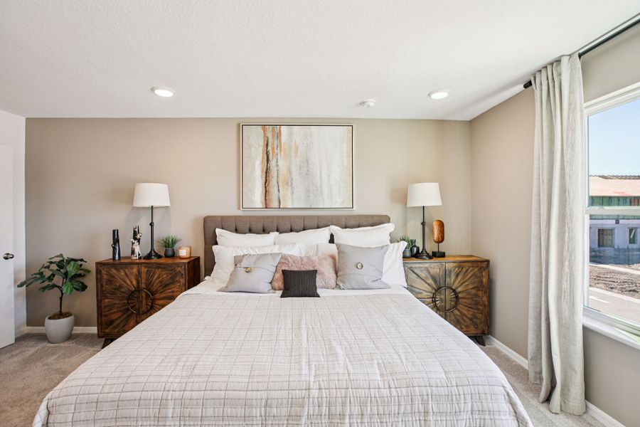 Furnished interior view inside a new home in Oak Creek Preserve, Lakeland (Image 28). Furnished interior view inside a new home in Oak Creek Preserve, Lakeland (Image 28).