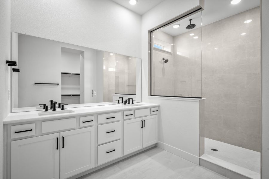 Owner's Bath Owner's Bath