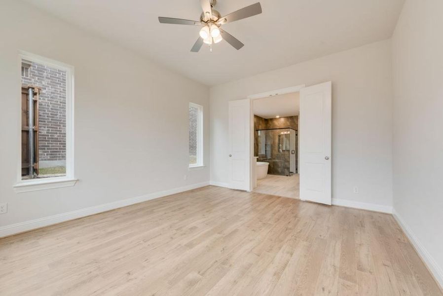Spacious, unfurnished interior of a new home in Monterra, Fate (Image 33). Spacious, unfurnished interior of a new home in Monterra, Fate (Image 33).