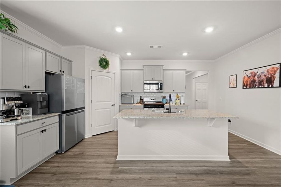 Furnished interior view inside a new home in Lost Creek, Dallas (Image 15).