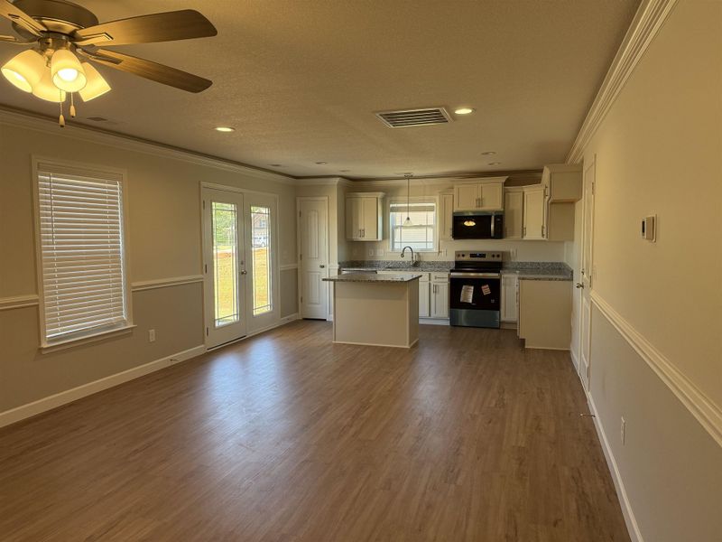 Spacious, unfurnished interior of a new home in Mills Gin, Campobello (Image 6).