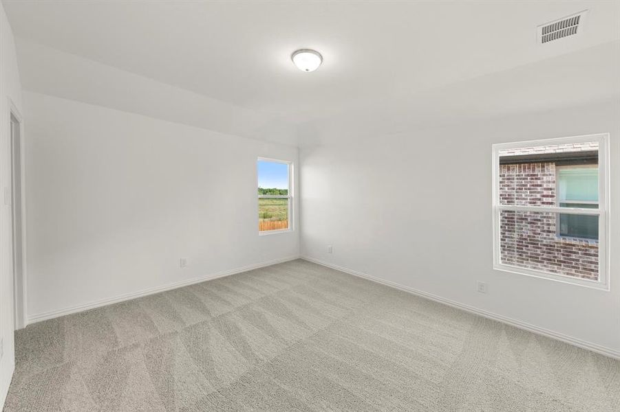 19. 745 Waterhouse - Bed 2