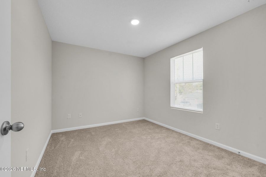 Spacious, unfurnished interior of a new home in , Jacksonville (Image 34).