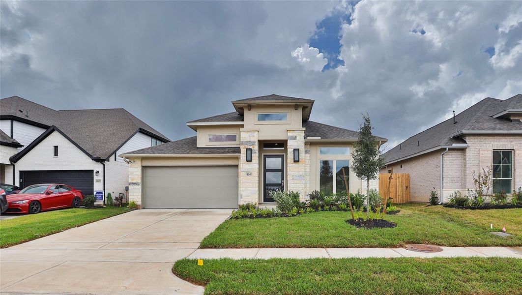 Image 12 of a home in Escondido 50'.