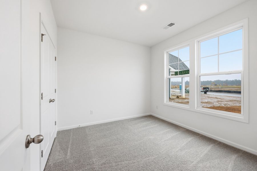 Representative unfurnished interior of a home built from the Bailey II by Great Southern Homes in Southbridge, Sumter (Image 90). Representative unfurnished interior of a home built from the Bailey II by Great Southern Homes in Southbridge, Sumter (Image 90).