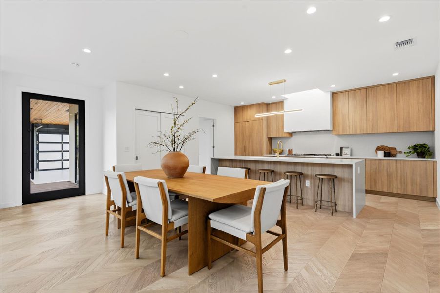 Entertainers dream layout