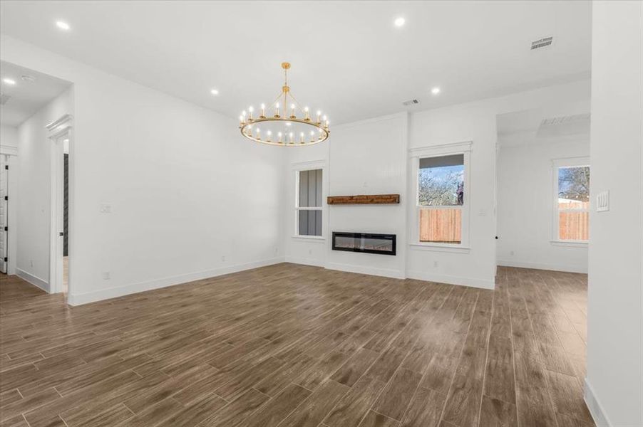 Spacious, unfurnished interior of a new home in , Fort Worth (Image 19).