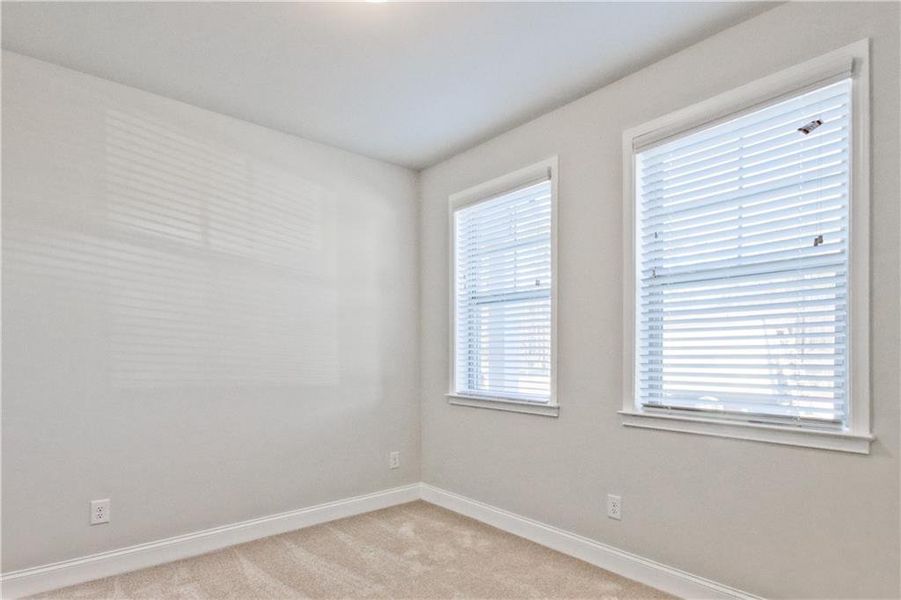Spacious, unfurnished interior of a new home in Towns at Enclave, Lawrenceville (Image 17).
