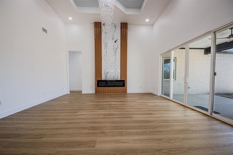 Close up view o Sliding Glass Door Entry to Covered Patio