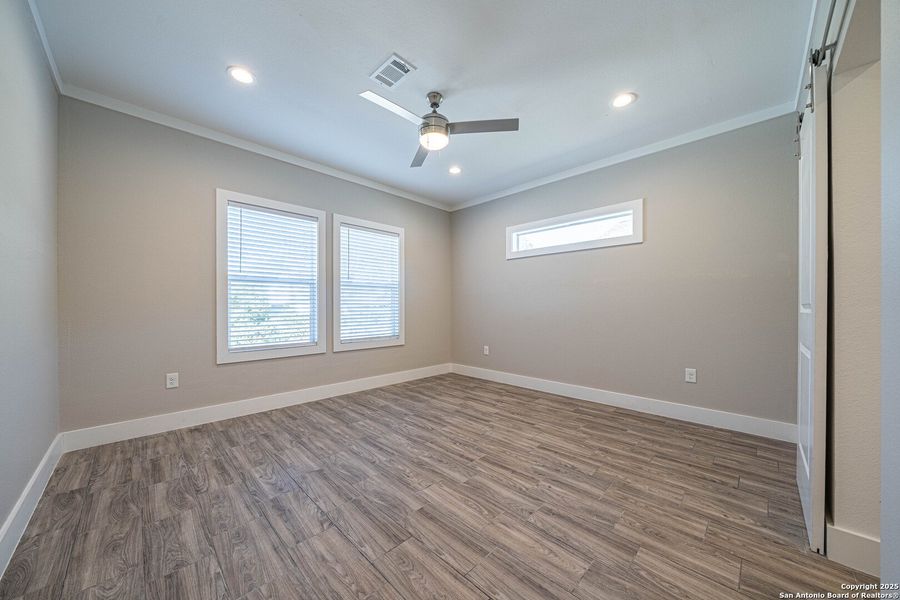 Spacious, unfurnished interior of a new home in , San Antonio (Image 23). Spacious, unfurnished interior of a new home in , San Antonio (Image 23).