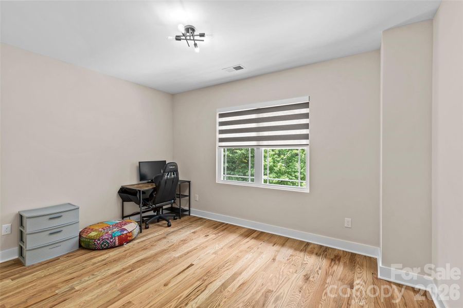 Spacious, unfurnished interior of a new home in , Charlotte (Image 23).