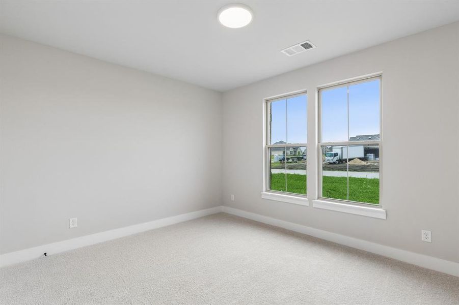 Spacious, unfurnished interior of a new home in Ellis Ranch Estates, Waxahachie (Image 18).