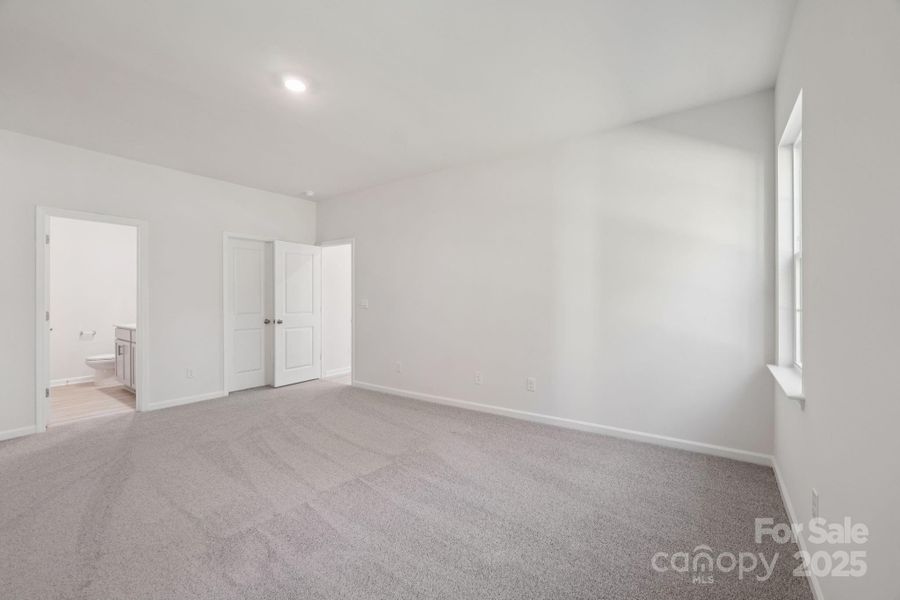 Spacious, unfurnished interior of a new home in Cline Village, Conover (Image 17).