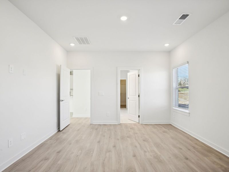 Spacious, unfurnished interior of a new home in Benders Cove - Premier Series, Mount Juliet (Image 9). Spacious, unfurnished interior of a new home in Benders Cove - Premier Series, Mount Juliet (Image 9).