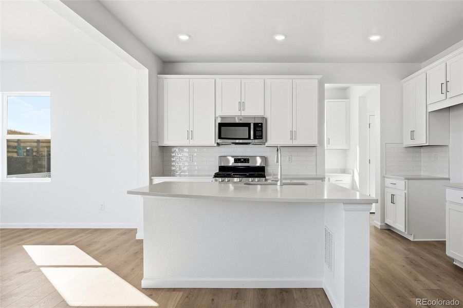 16468 W 92nd Place ~ Ready Now