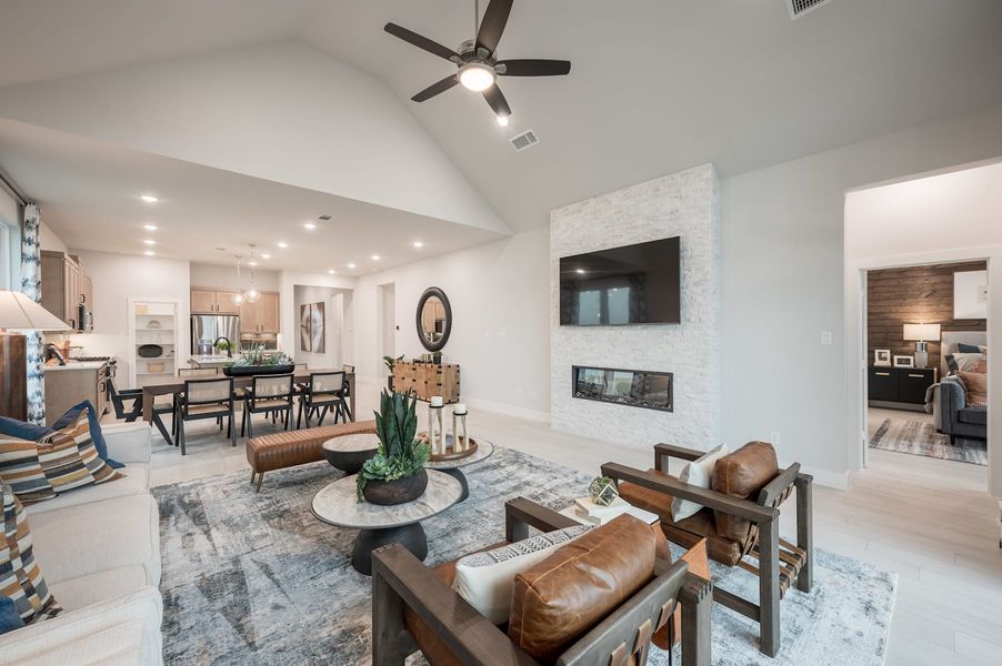Representative furnished interior of a home built from the Falcon by Tri Pointe Homes in Pecan Ridge, Fulshear (Image 74).