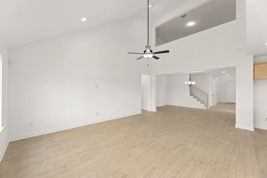 Spacious, unfurnished interior of a new home in Creekside, Royse City (Image 16). Spacious, unfurnished interior of a new home in Creekside, Royse City (Image 16).