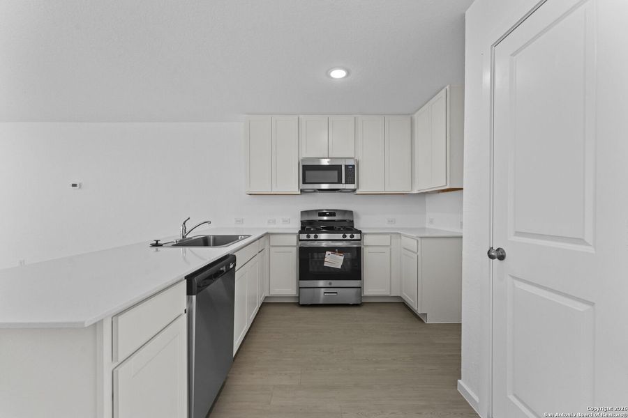 Furnished interior view inside a new home in , New Braunfels (Image 4).