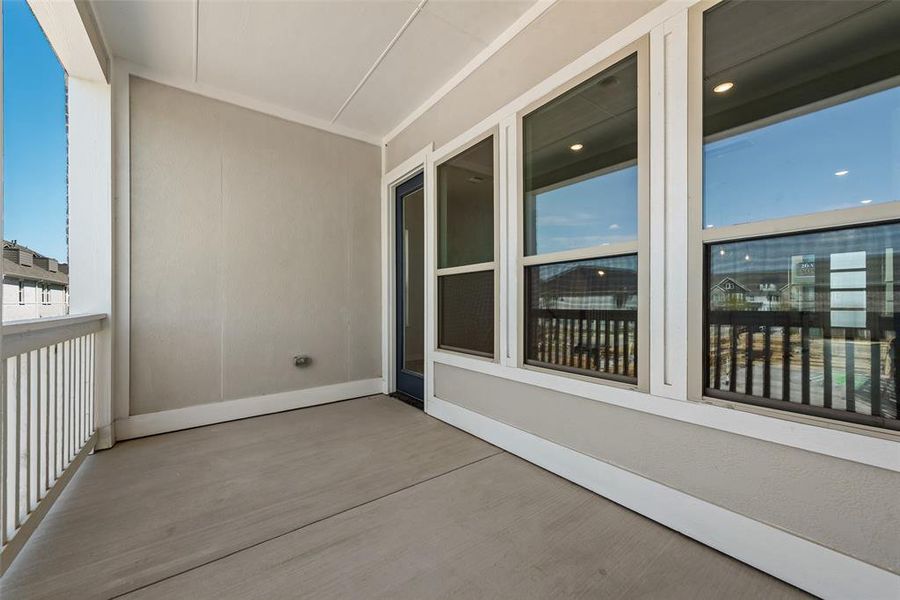 Spacious, unfurnished interior of a new home in City Point, North Richland Hills (Image 12).